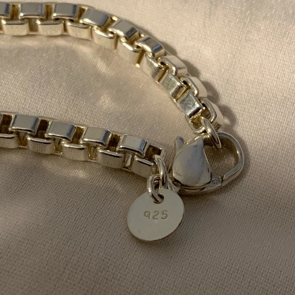 ‼️SOLD🌈☂️‼️SALE💯Auth Tiffany & Co. Chain - Picture 7 of 7